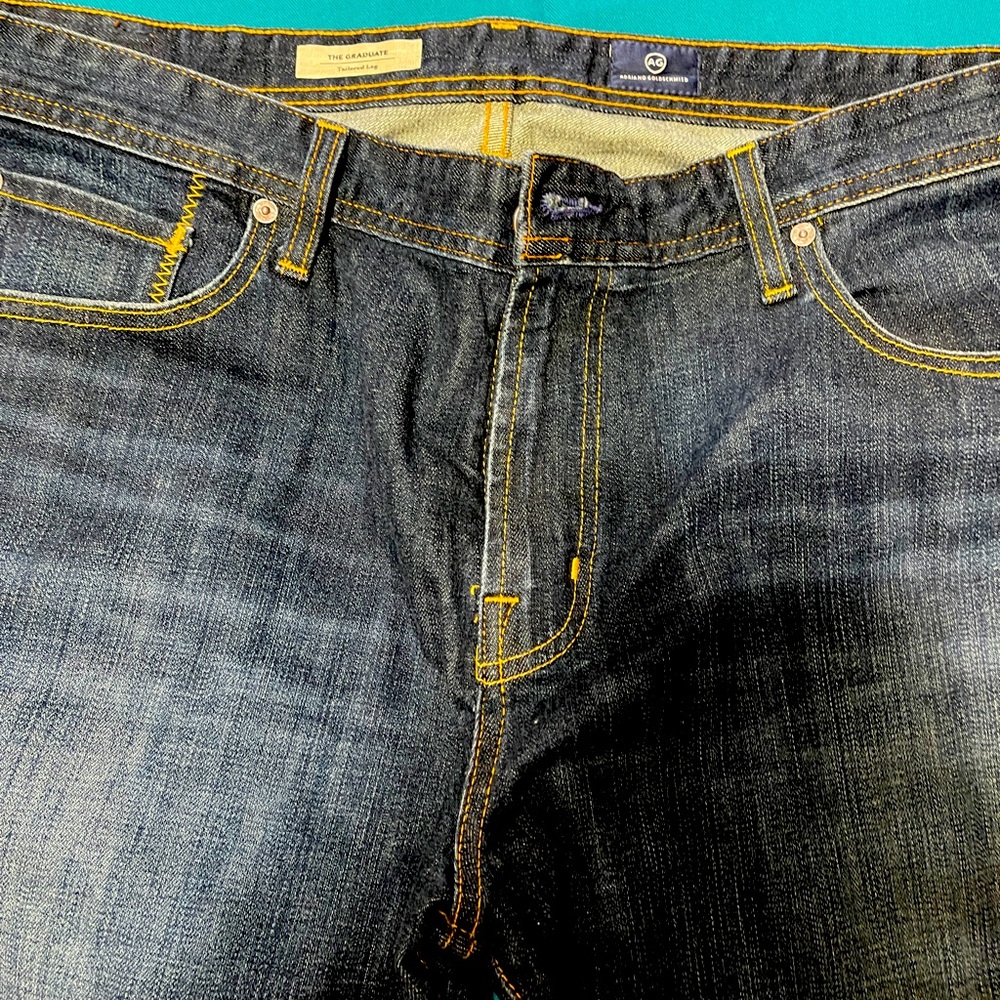 ADRIANO GOLDSHMIED men jeans pre own. AG